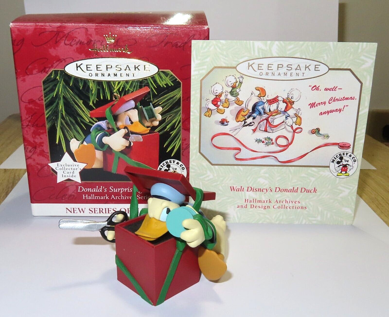 Disney Hallmark Ornament DONALD SURPRISING GIFT 1997 Hallmark Archives Series #1
