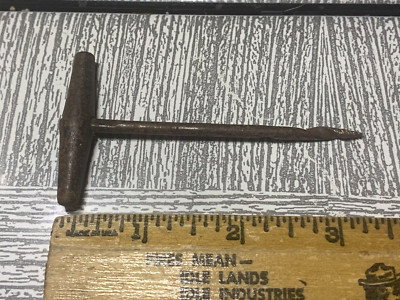 ANTIQUE T handle hand drill tool blacksmith 3 1/2 inch All Metal