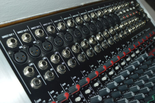 Soundcraft M12 Mixer Mischpult Vorverstärker - Bild 5 von 11