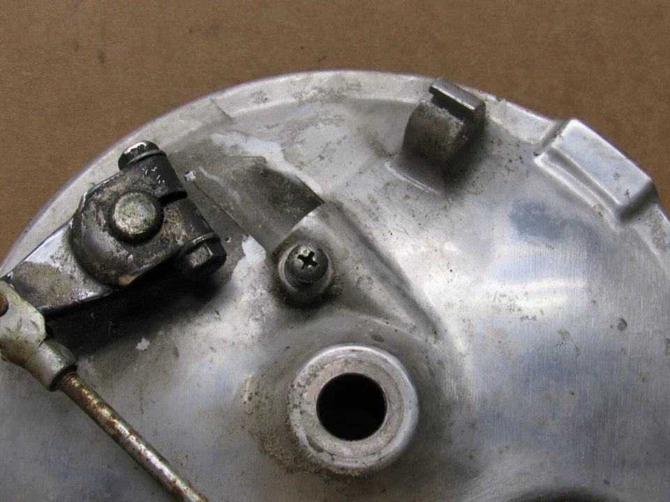 Conjunto de panel de freno delantero Honda CM400E 1981 45010-413-671 Foto 3 de 4