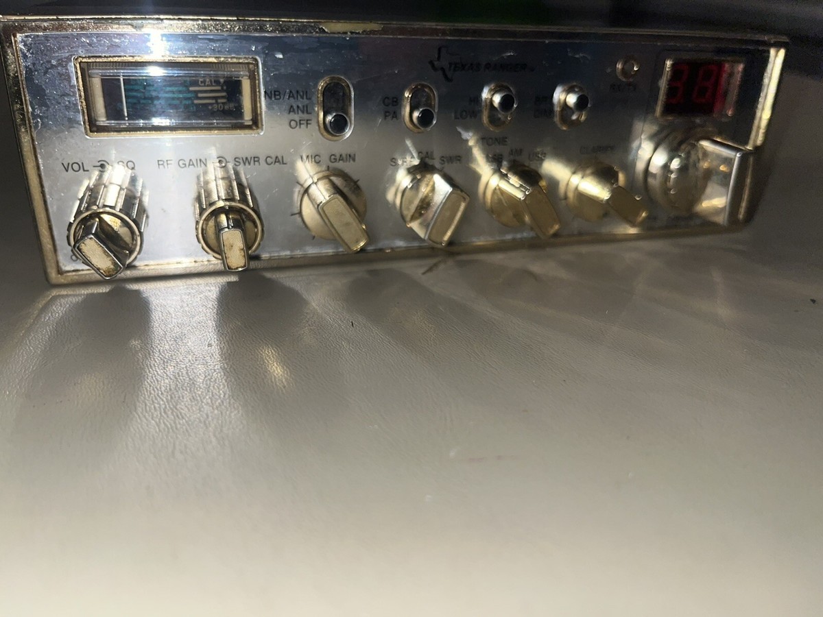 Texas Ranger TR-296 CB Radio | 40 Channel | AM/SSB | Handheld