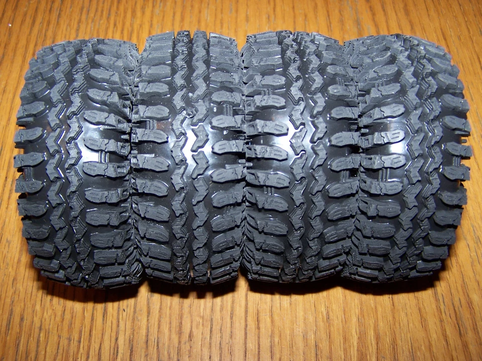 RC4WD Trail Finder Marlin Crawler TRO 1.7 Steel Beadlock Wheel Interco Irok Tire - Image 3 of 4