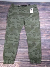 Denizen Levi's Mens NEW NWT XL Green Camo Jogger Pants Athletic