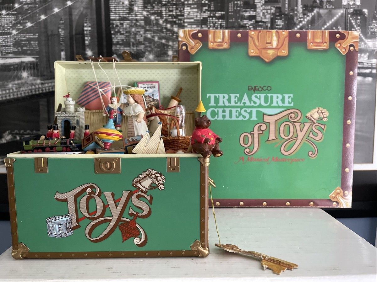 Enesco 'Treasure Chest of Toys' Animated Music Box In box