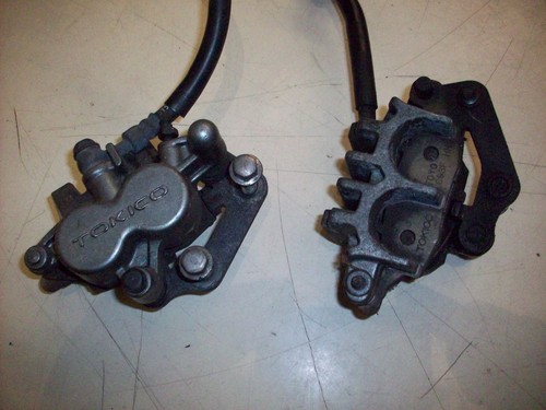 2003 KAWASAKI ZR-750 FRONT BRAKE CALIPERS WITH MASTER CYLINDER OEM - Photo 4/12