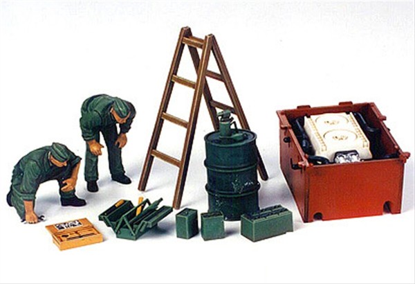 Tamiya 35180- Diorama-Set Dt. Panzer Instands. Mit 2 Figuren, Wwii, Gmk World Wa-image