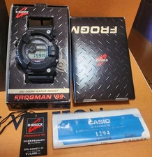G-shock Dw-8200zu-1t Frogman 99 Watch Resin Band Digital Limited Edition Divers
