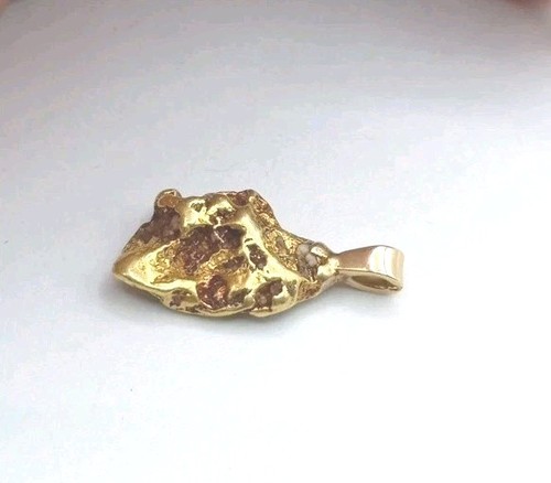 18kt Gold Nugget Pendant With Quartz 11.3 Gm 25mm x 15mm 32mm Total W/ Loop - Picture 3 of 11