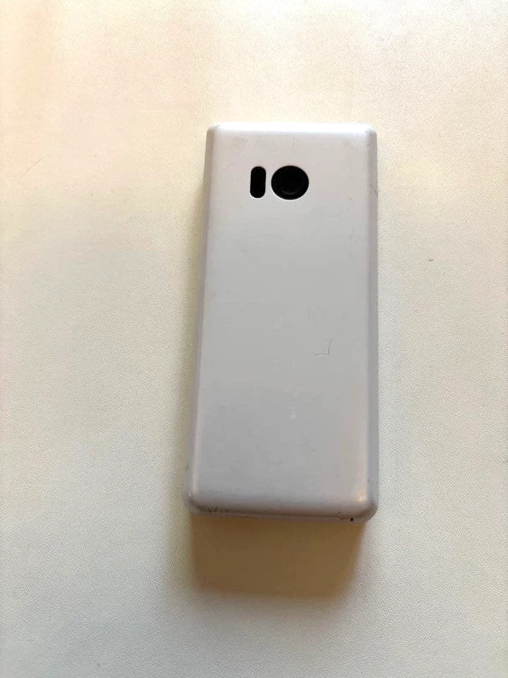 SHARP AQUOS Keitai 3 805SH SoftBank Desbloqueado Teléfono Flip Blanco SIM... - Imagen 2 de 4