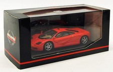 Minichamps 1/43 Scale Model Car 530 133432 - McLaren F1 Road Car - Red