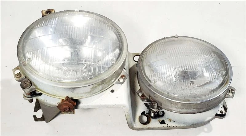 右前照灯总成系列 1 无挡板原始设备制造商 1976 年 1980 年捷豹 XJS — 第 4/4 张图片