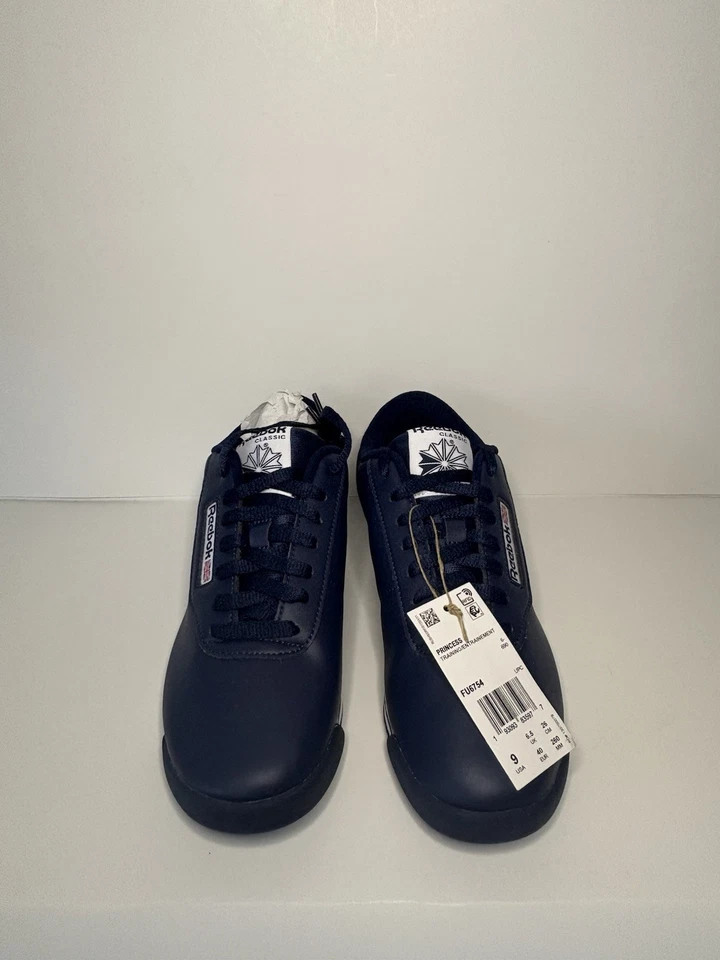 Reebok Princess Women Training Shoe Size 9 - Image 2 of 4