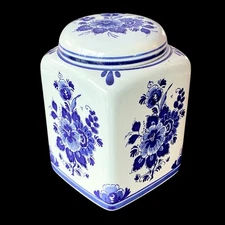 Vintage Delft Blue Tea Caddy Canister with Lid Floral Hand Painted Holland 5”