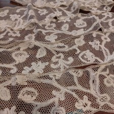 Antique Flemish Linen Bobbin Lace 350cm Length, 10cm Width Used