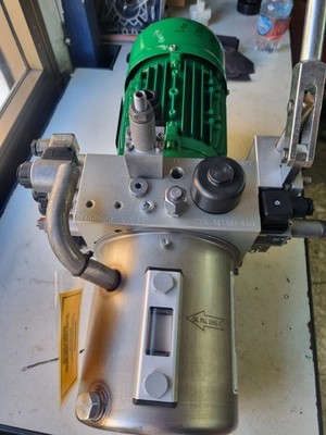 107W1863P001 Svendborg Hydraulikaggregat für GE Windkraftanlage 1010-0067-801