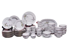 Lovely Service For 12 (w/6 Piece Place Setting) Hutschenruether China 86 Pieces