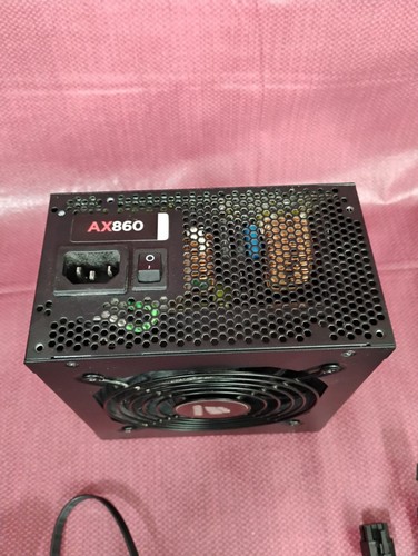 Corsair AX860 Wysokowydajny zasilacz modułowy z kablami - UŻYWANY - Zdjęcie 5 z 11