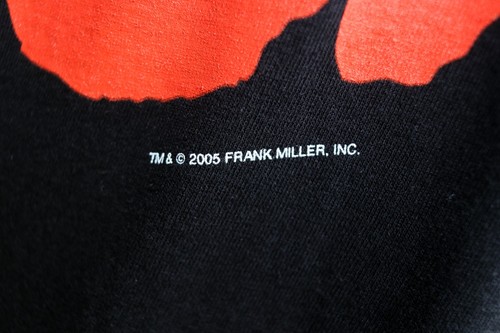 Camiseta de colección 2005 Frank Miller SIN CITY gráfica cómic grafito XL nueva de colección - Imagen 3 de 7