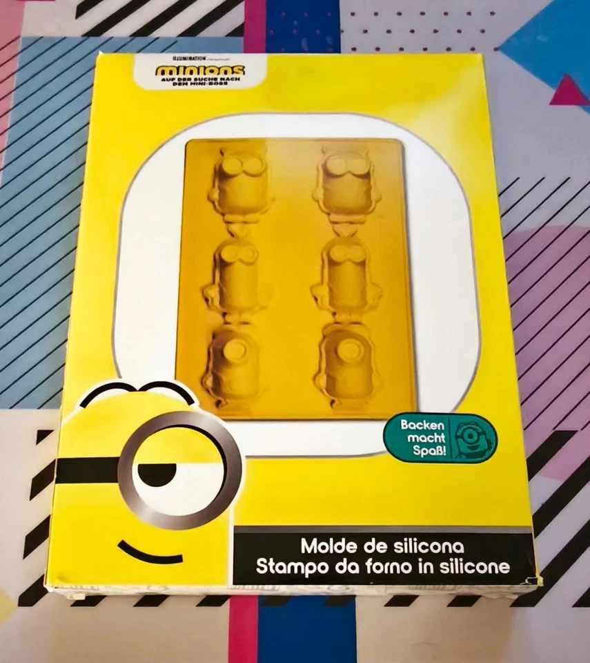 (1074) Moldes de silicona Minions, aptos para horno - Imagen 2 de 4
