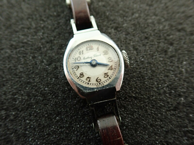 VINTAGE LADIES 15MM MATHEY TISSOT STAINLESS STEEL & WOOD WRIST WATCH - RUNNING