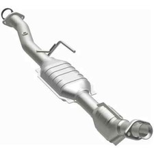 Magnaflow 441117 Catalytic Converter - CARB -...