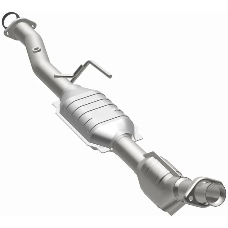 Magnaflow 441117 Catalytic Converter - CARB - California OBDII 1998 - 2000 Ford