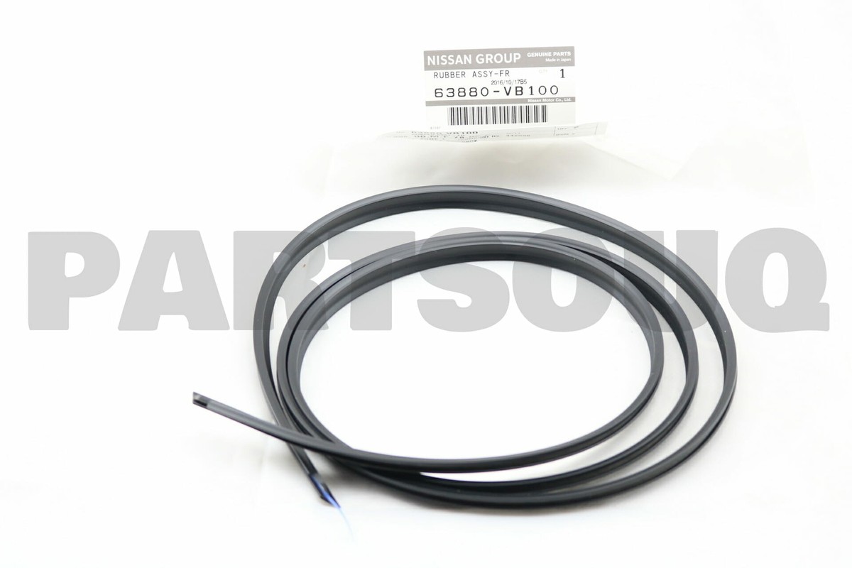 63880VB100 Genuine Nissan RUBBER ASSY-OVER FENDER,FRONT