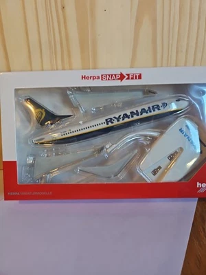 Herpa 609395 Boeing 737-800 Ryanair Avion De Ligne Snap-Fit 1:200 - Photo 1/4