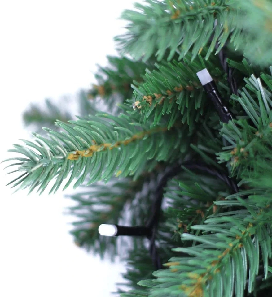 Twinkly Christmas LED Wreath Pre Lit 50L 5MM RGB W - Ecomm-Open Box - Image 2 of 4