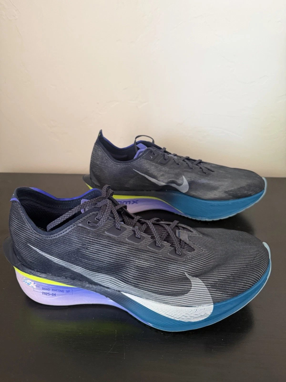 Nike ZoomX Vaporfly Next% 4 Obsidian Violet Men's Size 9 NEW Running