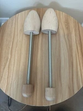 1 Pair of Hold Everything Wooden Cedar Shoe Keeper Tree Flexible 2 1/2"w 11.5” l