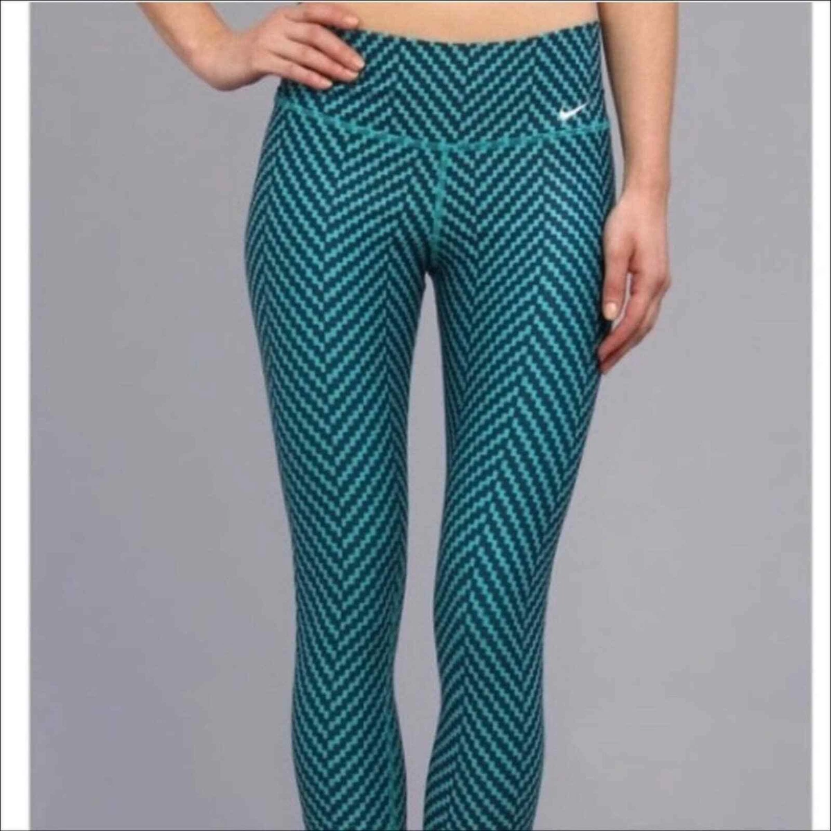 Nike Dri-Fit Legend 2.0 Training Zigzag Capri Leggings Womens Small  614291-383