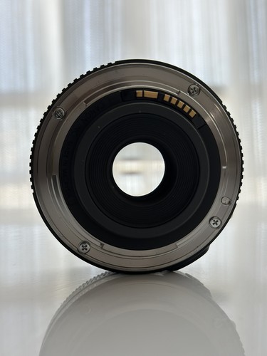 Near Mint Canon pancake lens CANON LENS EF-S 24mm F2.8 STM EFS AF working - Picture 11 of 11