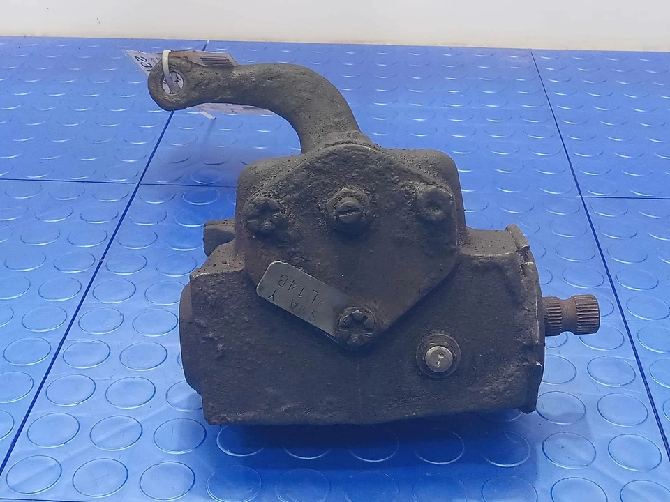 Conjunto de engranajes de dirección asistida Ford Granada 1976-1980 genuino OEM D6DZ3504A Foto 3 de 4