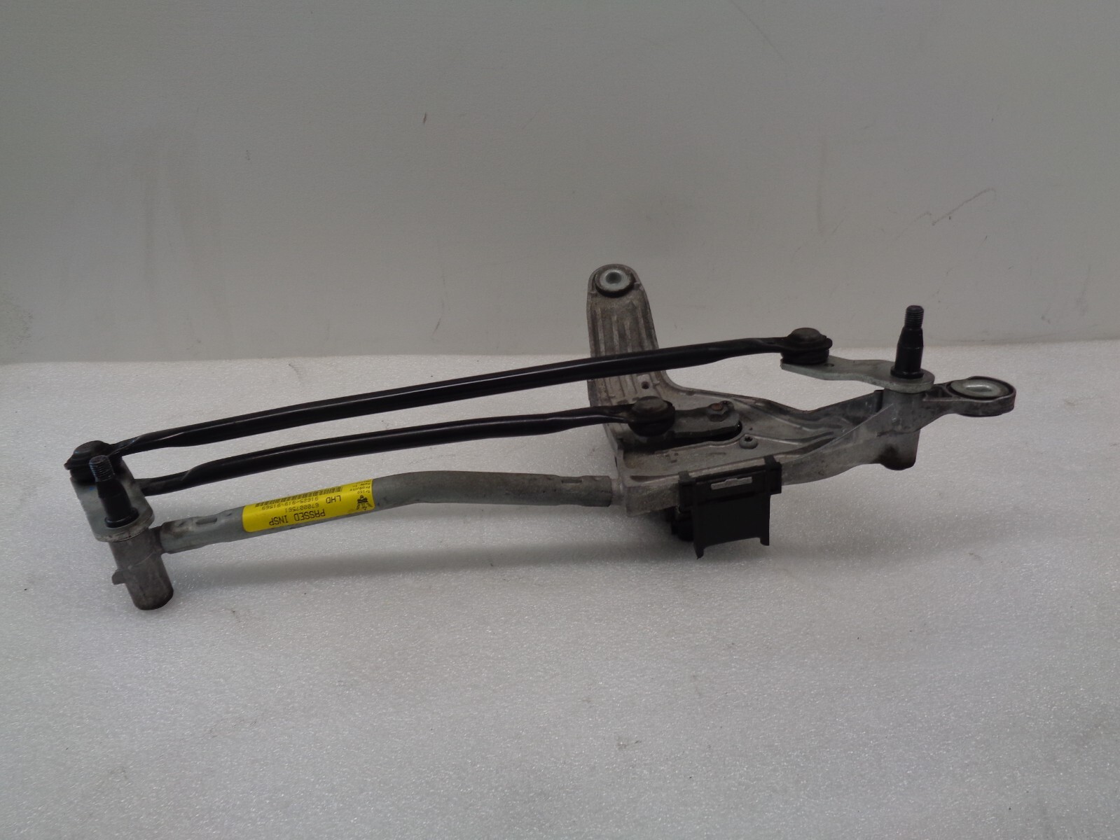 2014-2019 Maserati Ghibli Front Windshield Wiper Motor w/ Linkage OEM AK240255