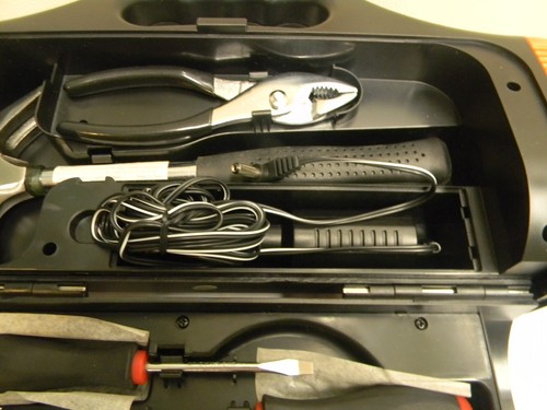 SUPER TOOL KIT & LANTERN - Picture 6 of 8