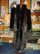 Sz M - L Impeccable Mahogany Mink Fur Coat W/ Black Dyed Fox Euc
