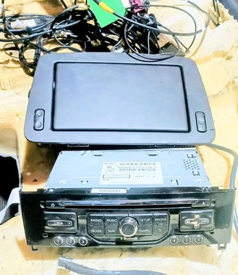 PEUGEOT 308 STEREO RADIO CD SAT NAV PLAYER WITH DISPLAY SCREEN 2015