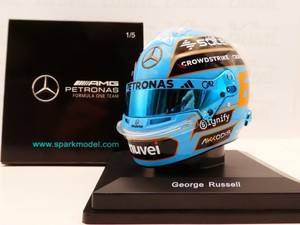 Mini Casque F1 – George Russell Mercedes AMG, MINI HELMET 4100151