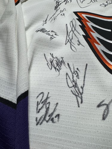 Vintage Philadelphia Phantoms Late 1990s Team Autographed Jersey New AHL NHL Vtg - Picture 5 of 10