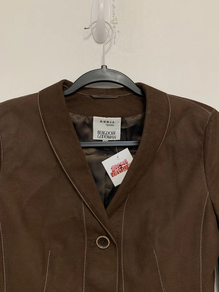 Blazer de gamuza marrón para mujer Akris Punto Bergdorf Goodman talla 34 Foto 2 de 4