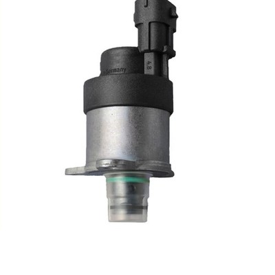 Fuel Pump Pressure Regulator for C30 S40 S80 V50 V70 1.6 D *tm