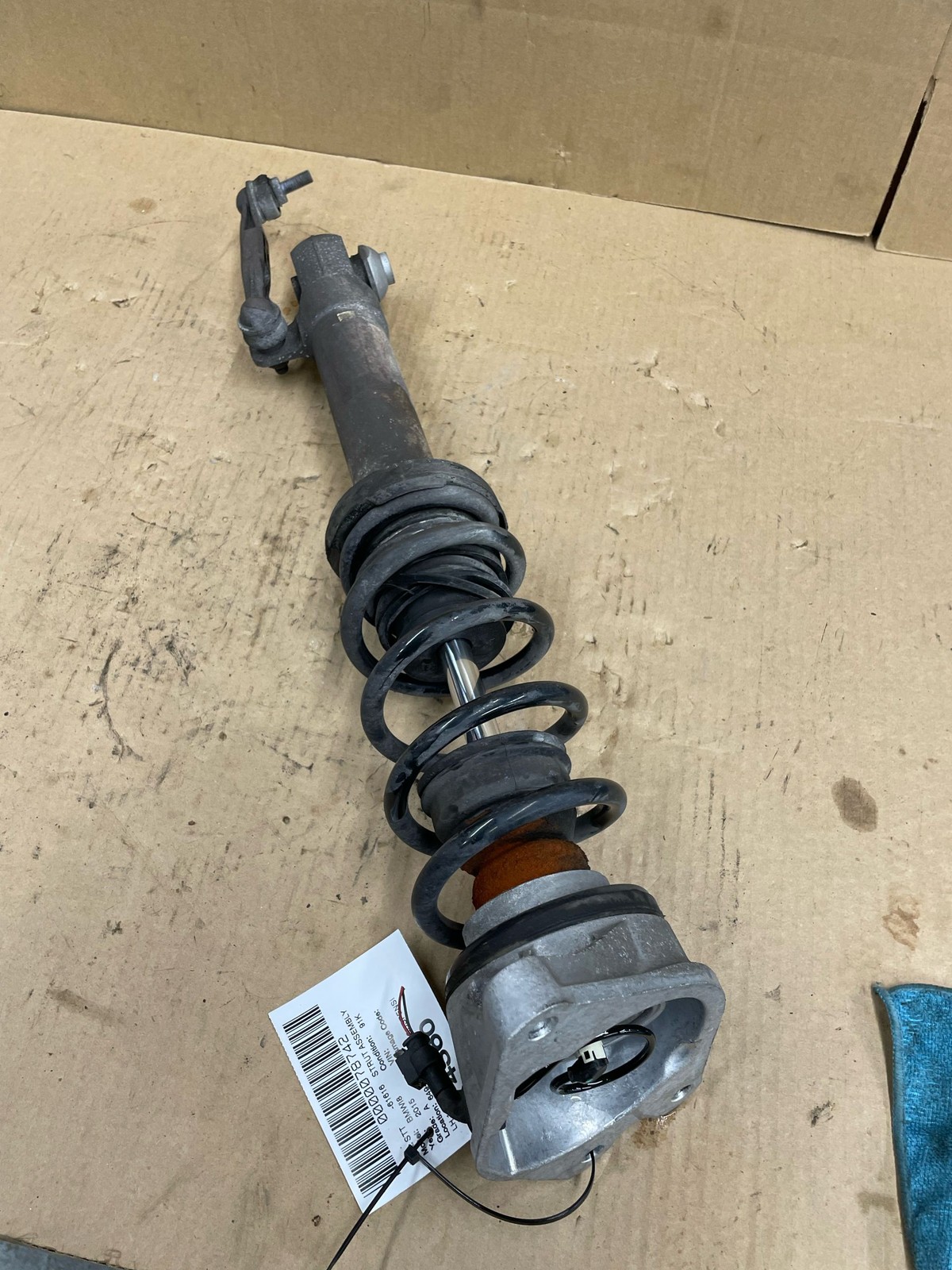 2014-2020 BMW I8 OEM 1.5L AWD REAR LEFT SUSPENSION STRUT SHOCK ABSORBER *91K*