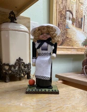 Vintage Lillian Veron Lady Woman Pilgram Thanksgiving Nutcracker 