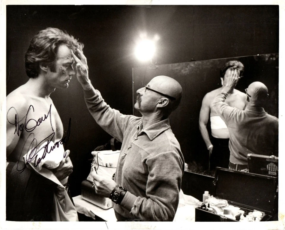 Фотография Клинта Иствуда с автографом 8X10 грязный макияж Гарри JSA XX97032