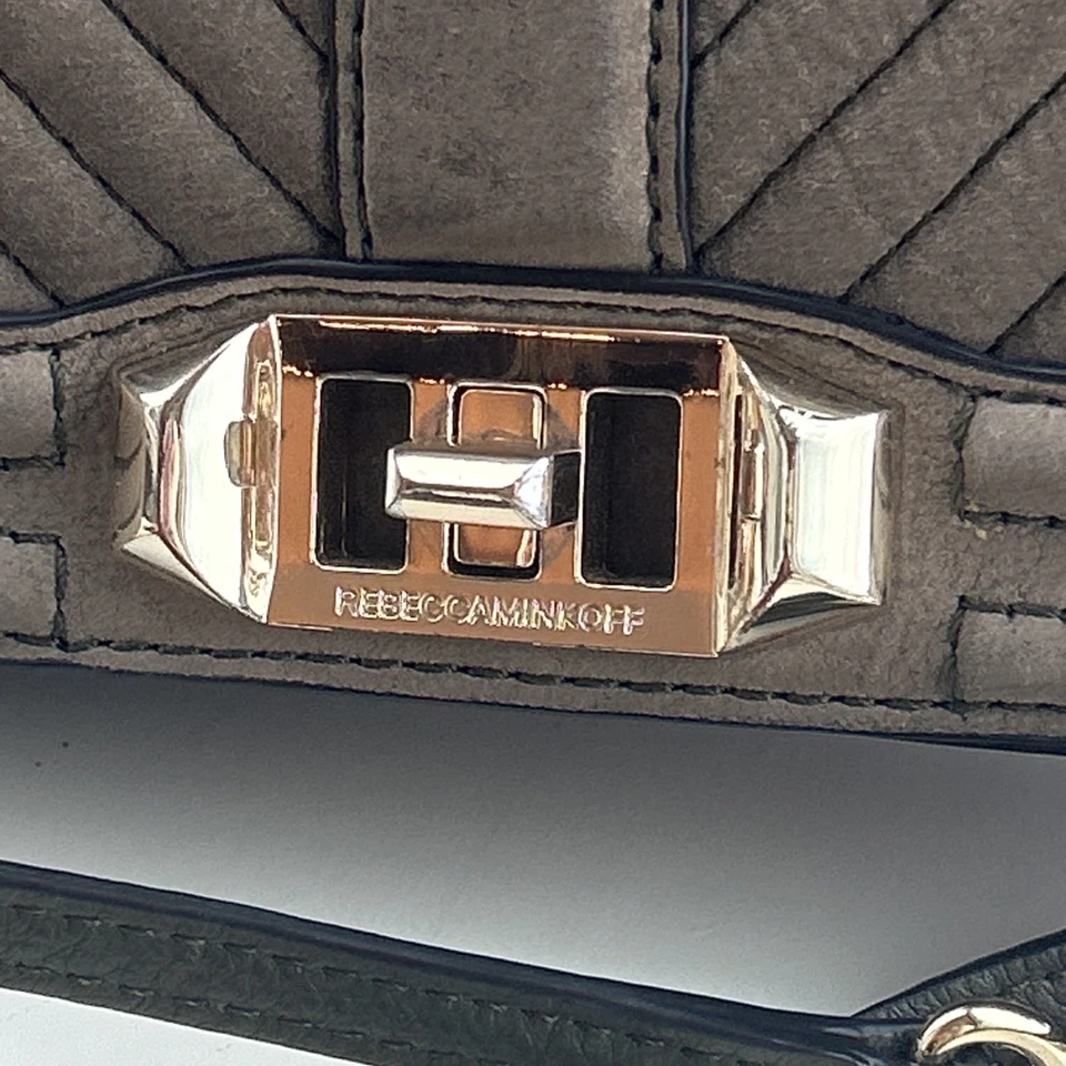 Bolso Bandolera Rebecca Minkoff Chevron Love Acolchado Cuero Verde Salvia Foto 2 de 4