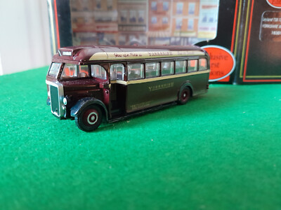 EFE 1:76 18301 LEYLAND TS8 TIGER TYPE A YORKSHIRE WOLLE 1950s
