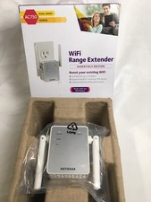 NETGEAR AC750 EX3700 WIFI RANGE EXTENDER.  OPEN BOX  