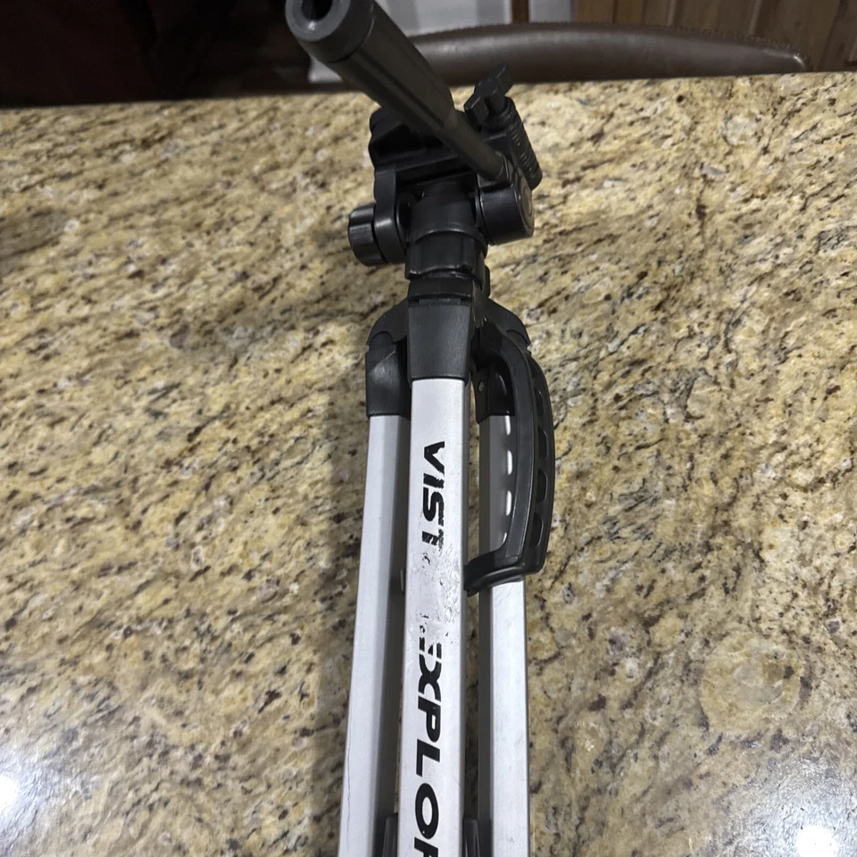 Trípode cámara profesional VISTA EXPLORER buen estado. Todo funciona. Foto 2 de 4