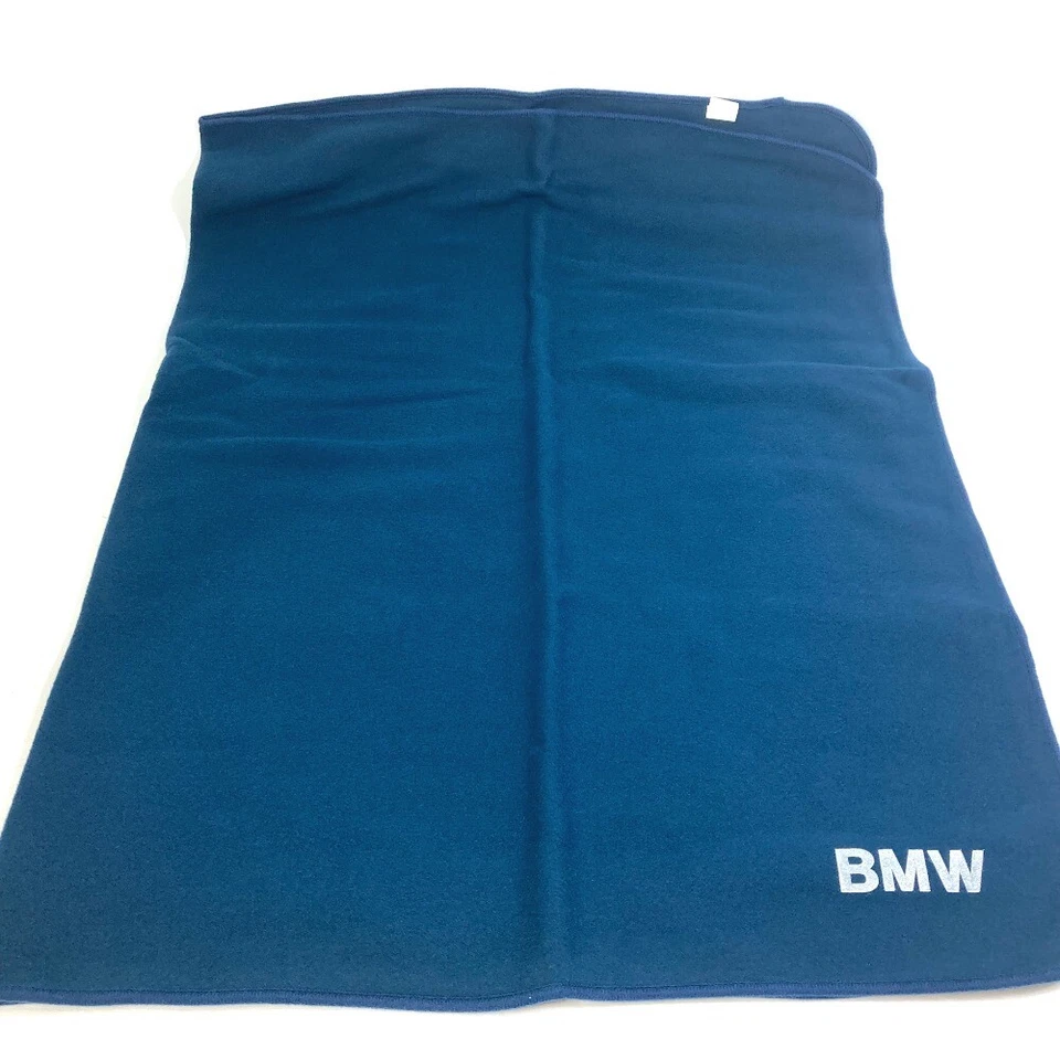 SIN USAR BMW Cinturón Bolsa Manta Botella Agua Caliente Novedad Juego de 5 Piezas Guantes Foto 2 de 4